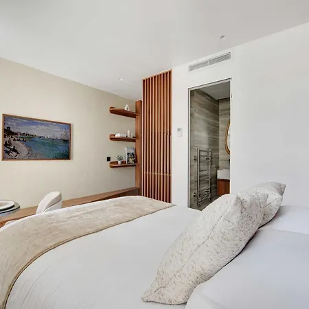 Διαμέρισμα Lovely With Ac - 2p - Invalides